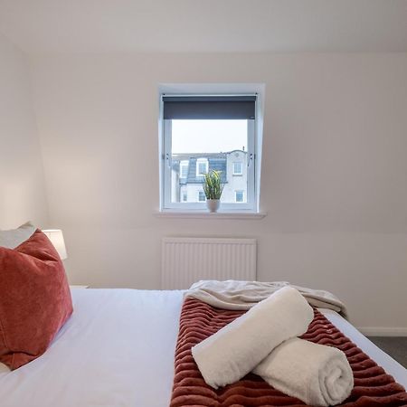 Hardgate Hideaway - Sja Stays - 2 Bed Apartment Aberdeen Luaran gambar